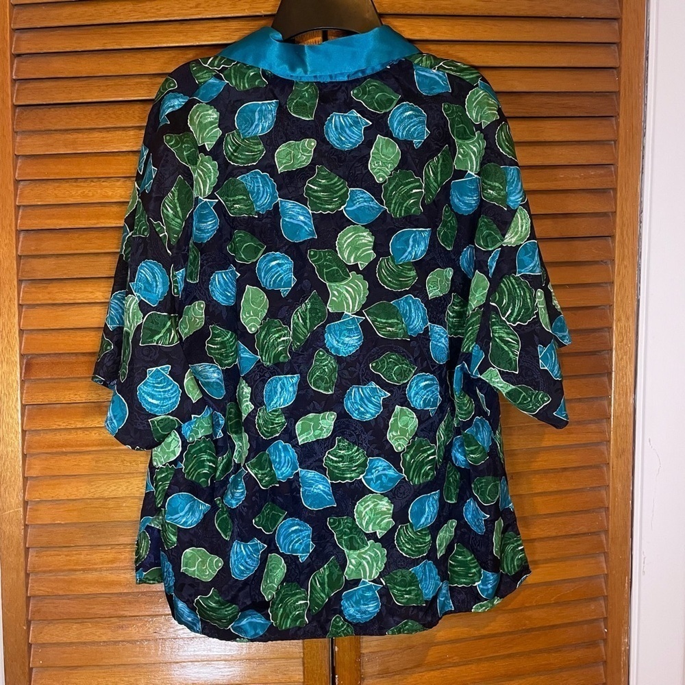 Victoria’s Secret Seashell Vintage Button Down Sleep Silk Shirt Sz S - Picture 5 of 6